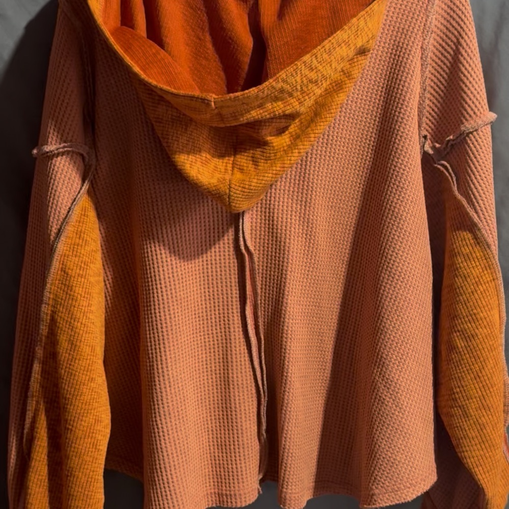 POL Waffle Knit Half-Zip Hoodie in Rust and Burnt Orange - Picture 4 of 4